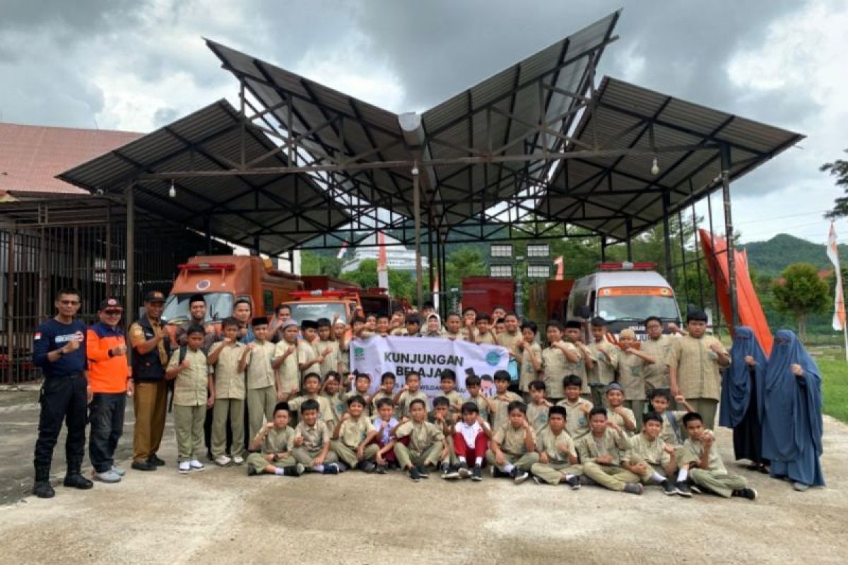 BPBD Sulbar edukasi murid SD di Mamuju mengenai kebencanaan