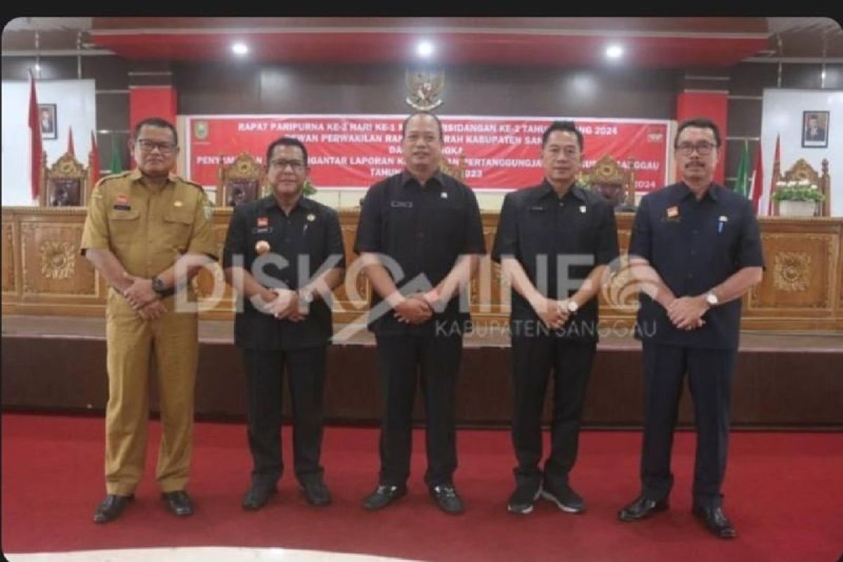 Pj Bupati Sanggau Hadiri Rapat Paripurna DPRD