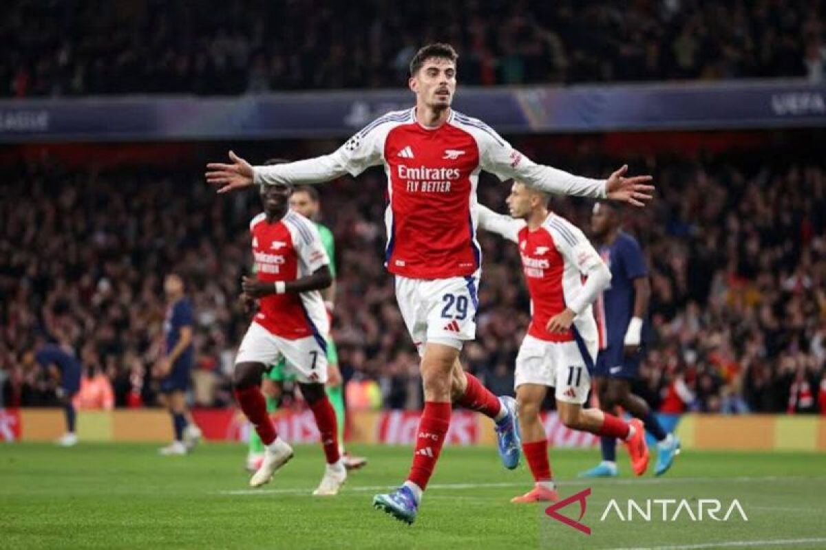 Arsenal menang tipis lewat gol bunuh diri Shakhtar Donetsk