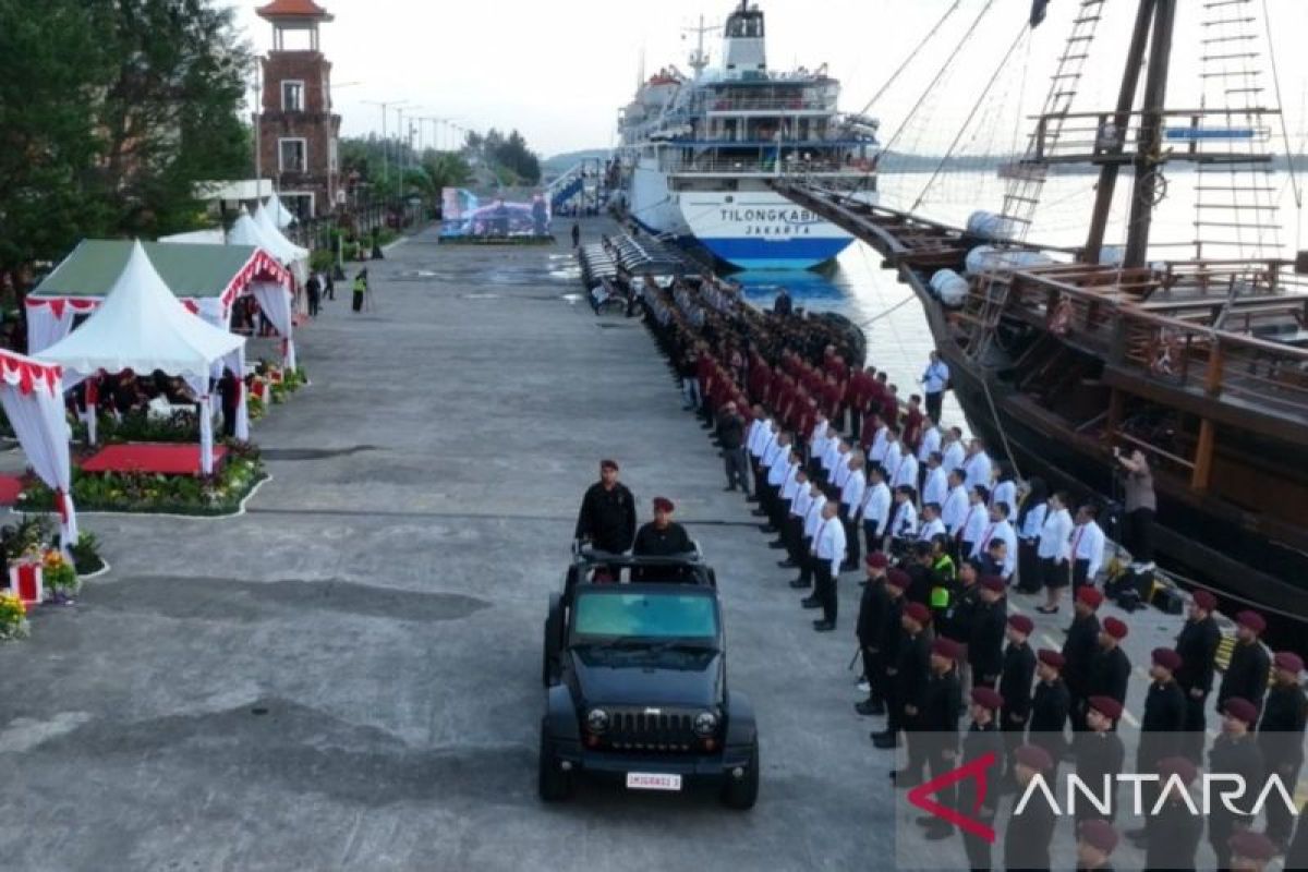 Imigrasi Surabaya terima kendaraan untuk penguatan patroli