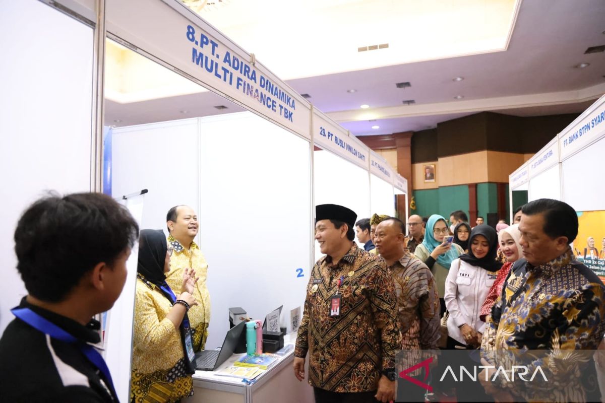 Pemkab Bogor buka 2.000 peluang kerja untuk masyarakat lewat job fair