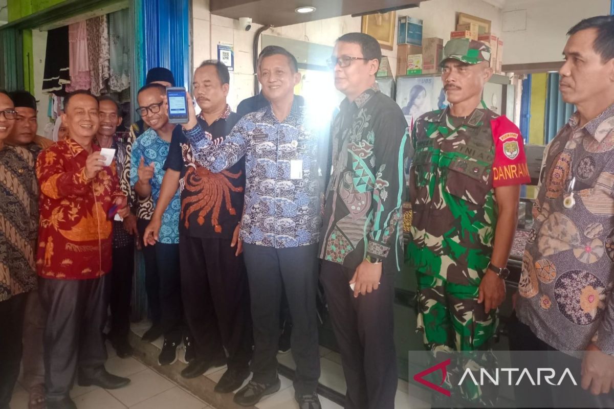 Pemkab Bekasi luncurkan aplikasi pembayaran retribusi pasar secara digital