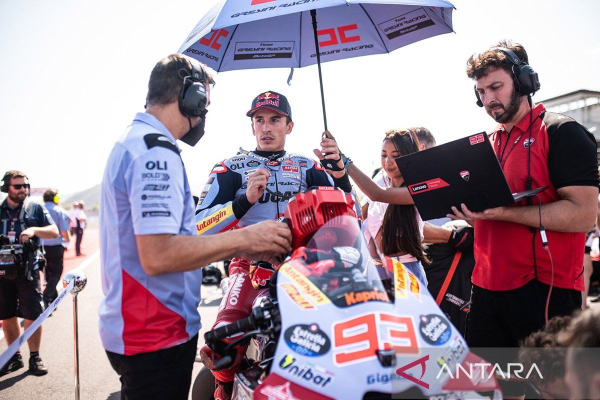 Marc Marquez dan Bezzecchi puncaki sesi latihan MotoGP Thailand