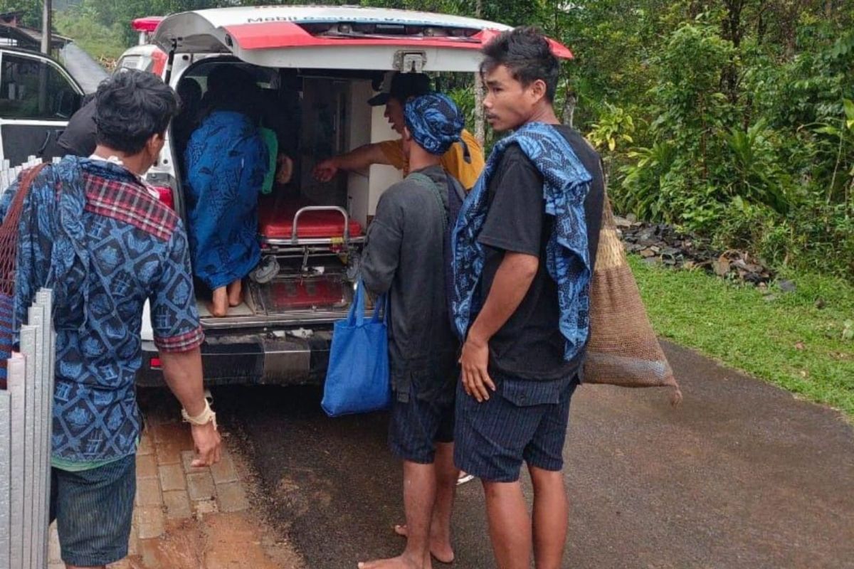 Puskesmas Cisimeut siapkan stok obat tuberkulosis untuk warga Badui