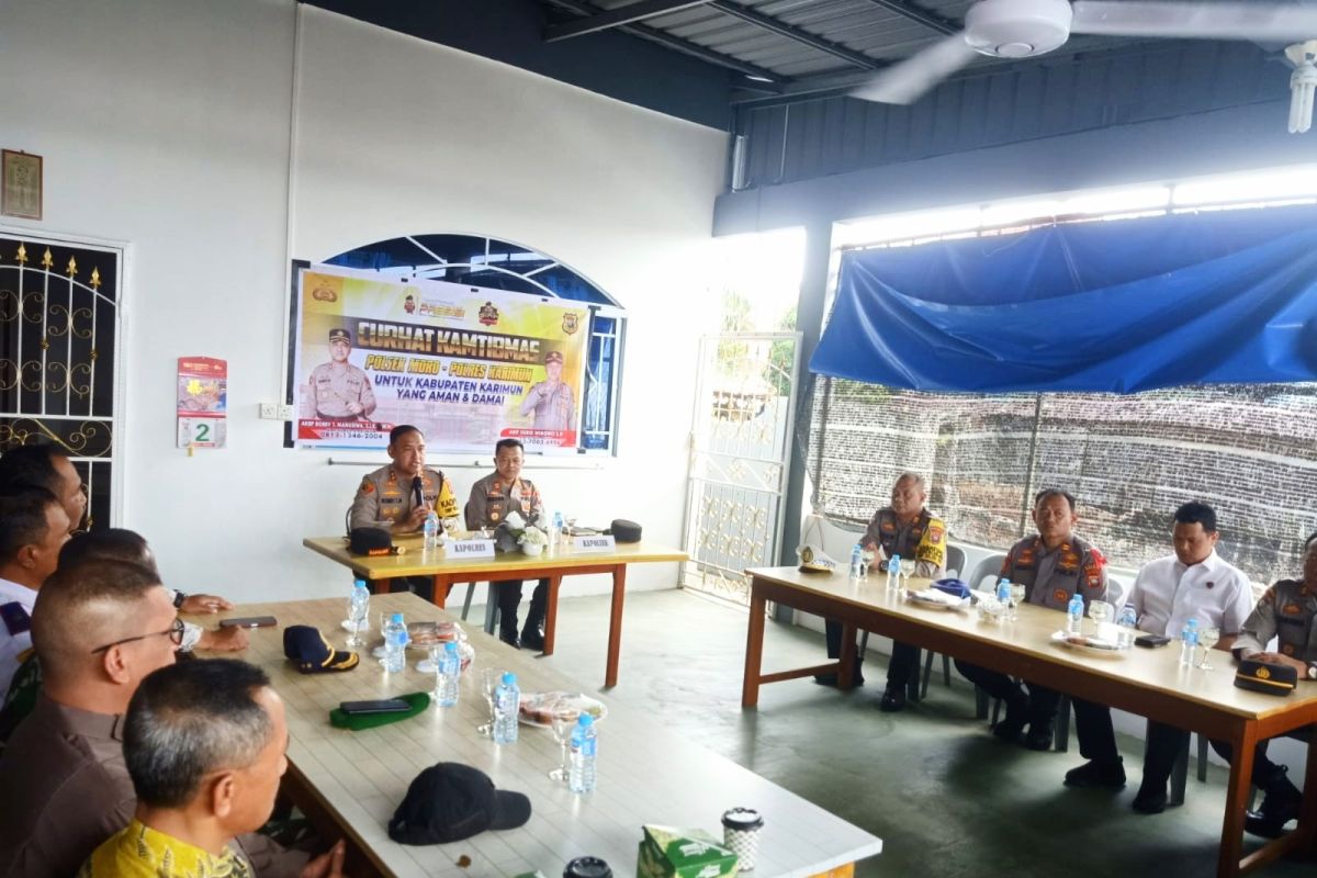 Kapolres Karimun dengarkan aspirasi warga Pulau Moro jelang pilkada