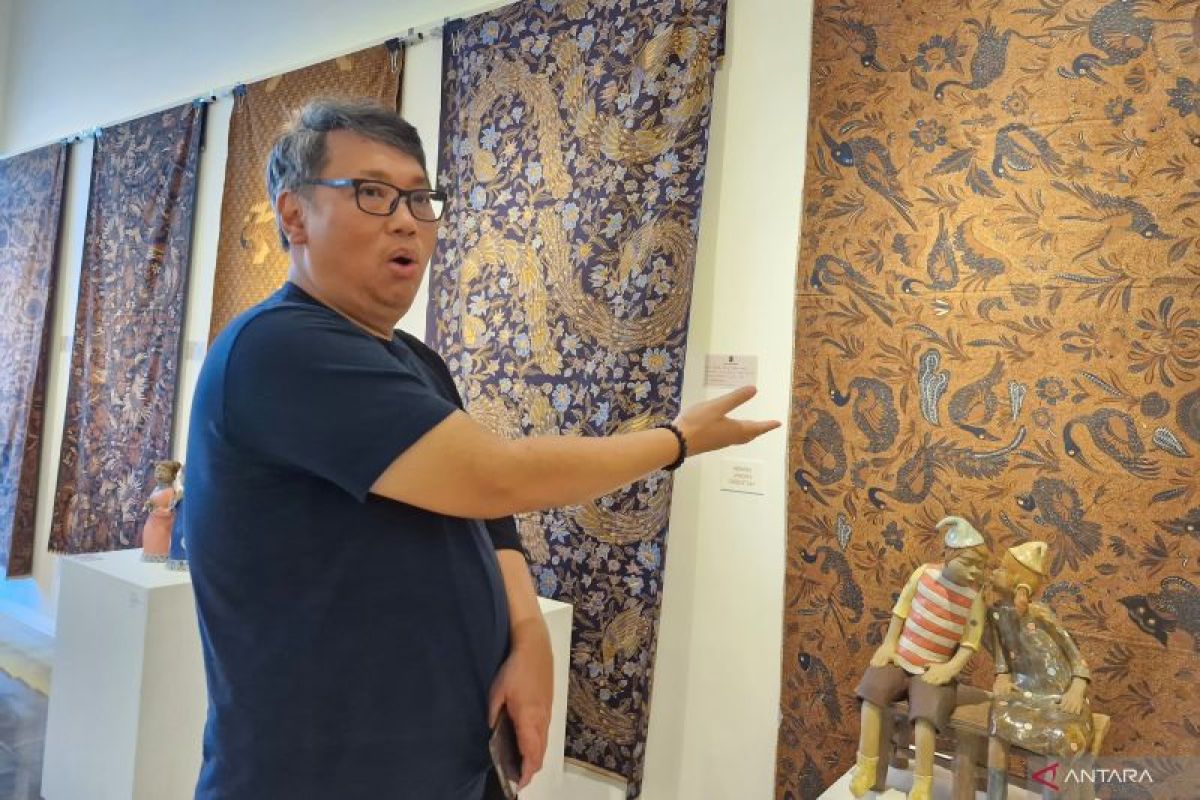 Tak sekadar cinta, melestarikan batik juga dengan belajar membuat batik