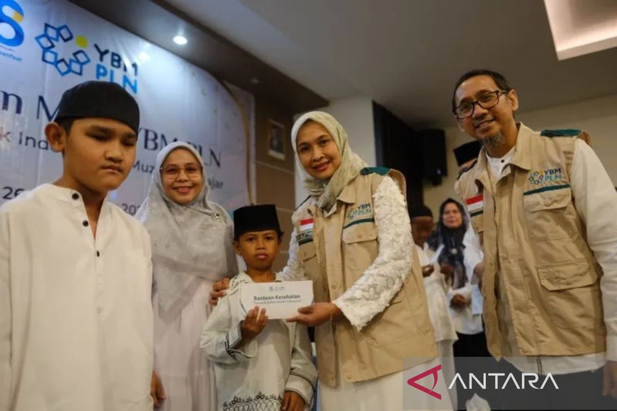 PLN Babel salurkan bantuan untuk anak disabilitas dan stunting