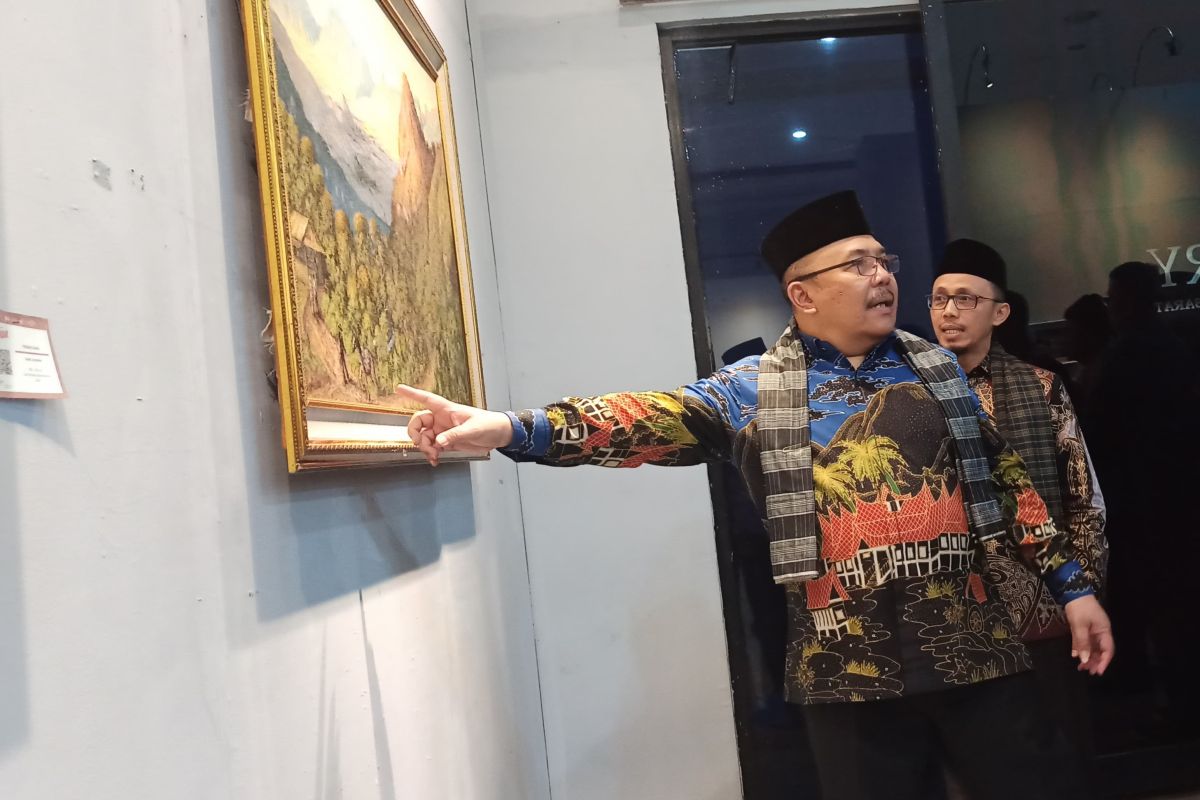 Lukisan alam Minangkabau dipamerkan di Taman Budaya Sumbar