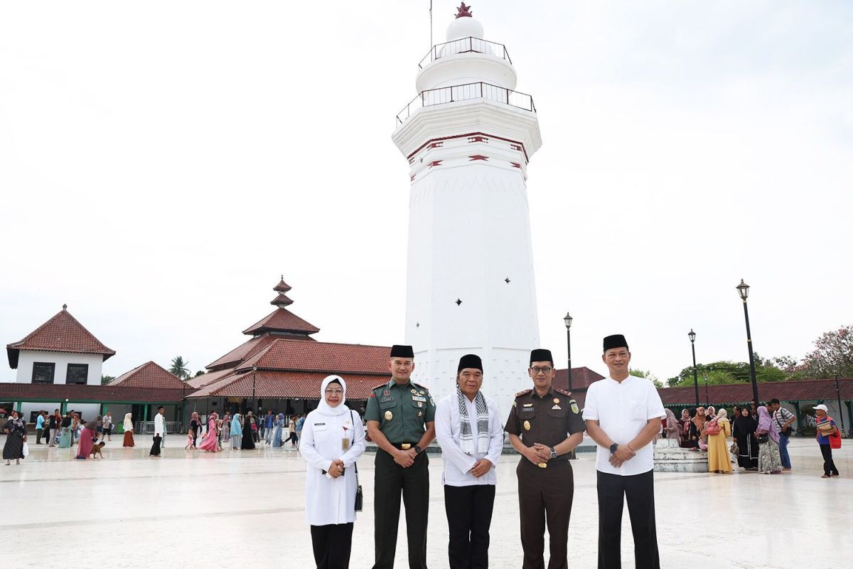 Jelang HUT Banten, Gubernur ziarahi makam Sultan Maulana Hasanuddin