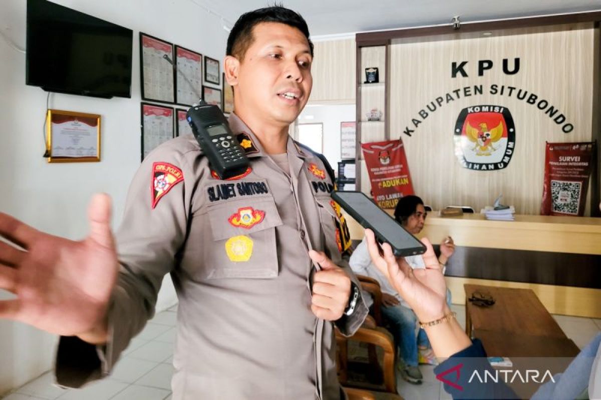 Polres Situbondo terjunkan anggota jaga gudang logistik Pilkada 2024