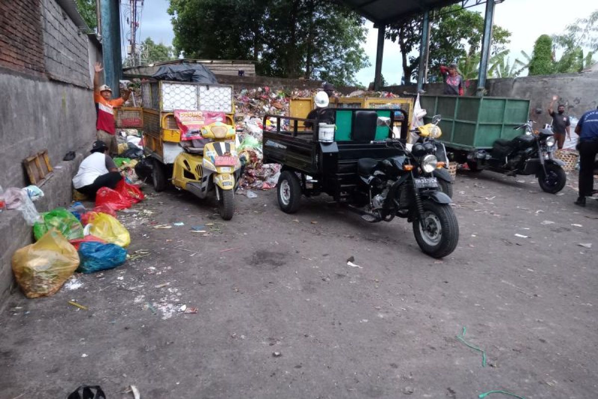 TPST Sandubaya Mataram dilirik investor menjadi tempat buat biji plastik