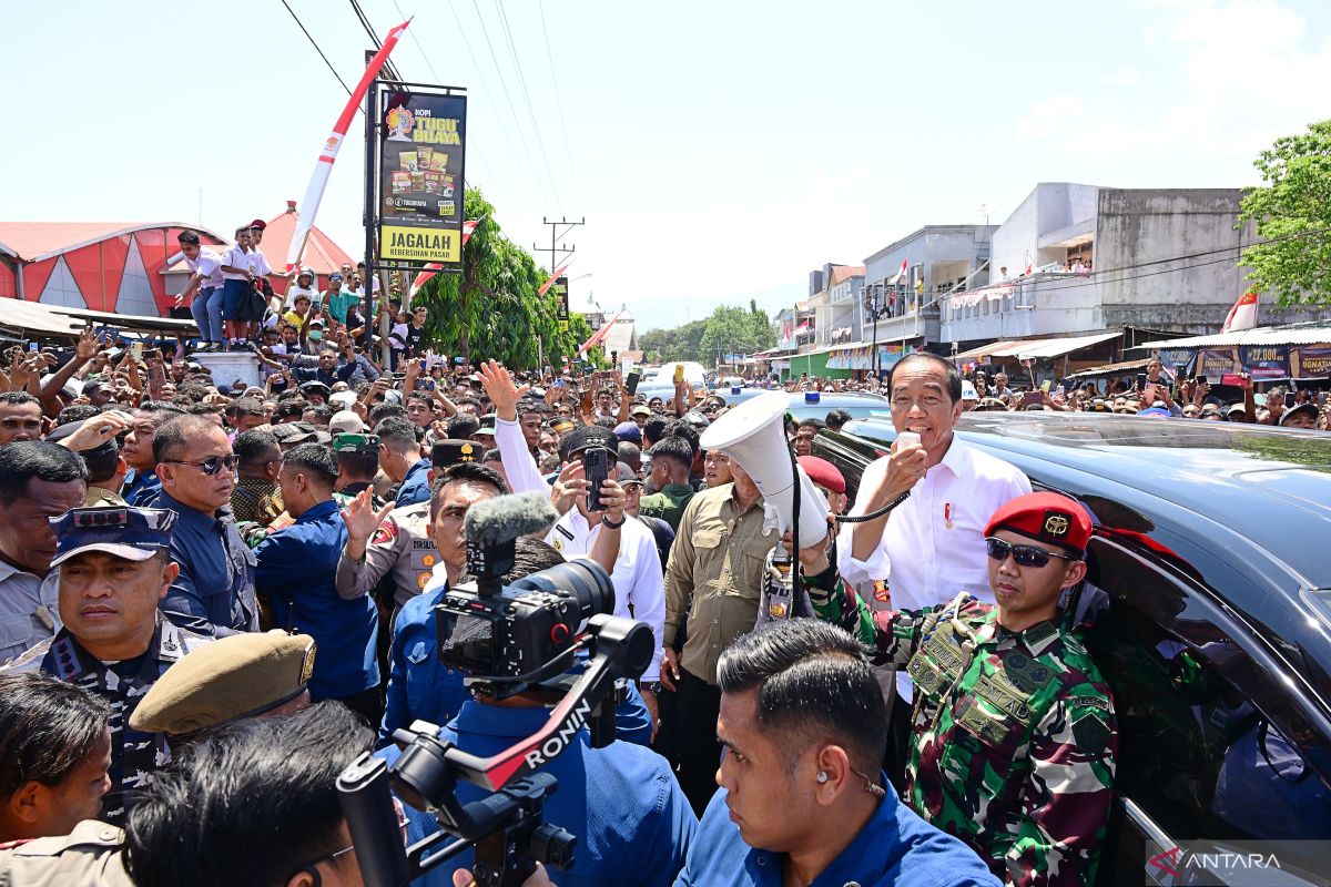 Jokowi respects high public approval to his decade-long presidency