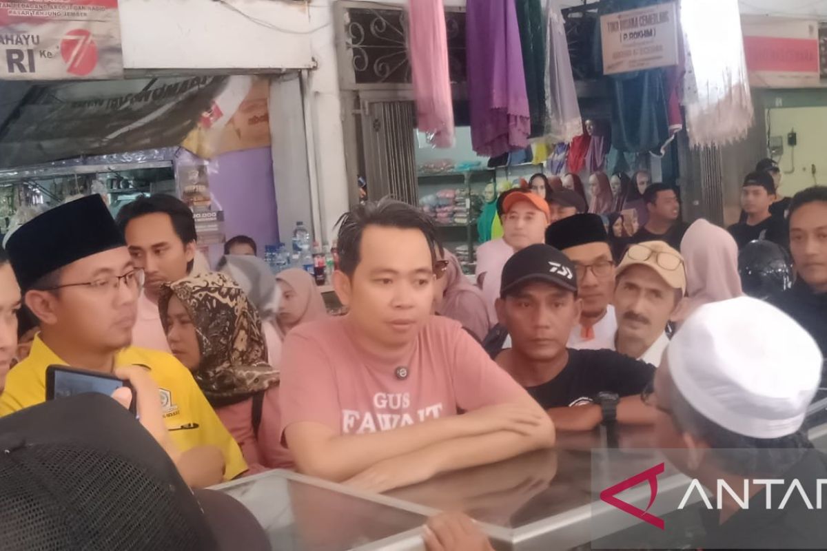 Cabup Fawait janji turunkan retribusi pasar jika menang Pilkada Jember