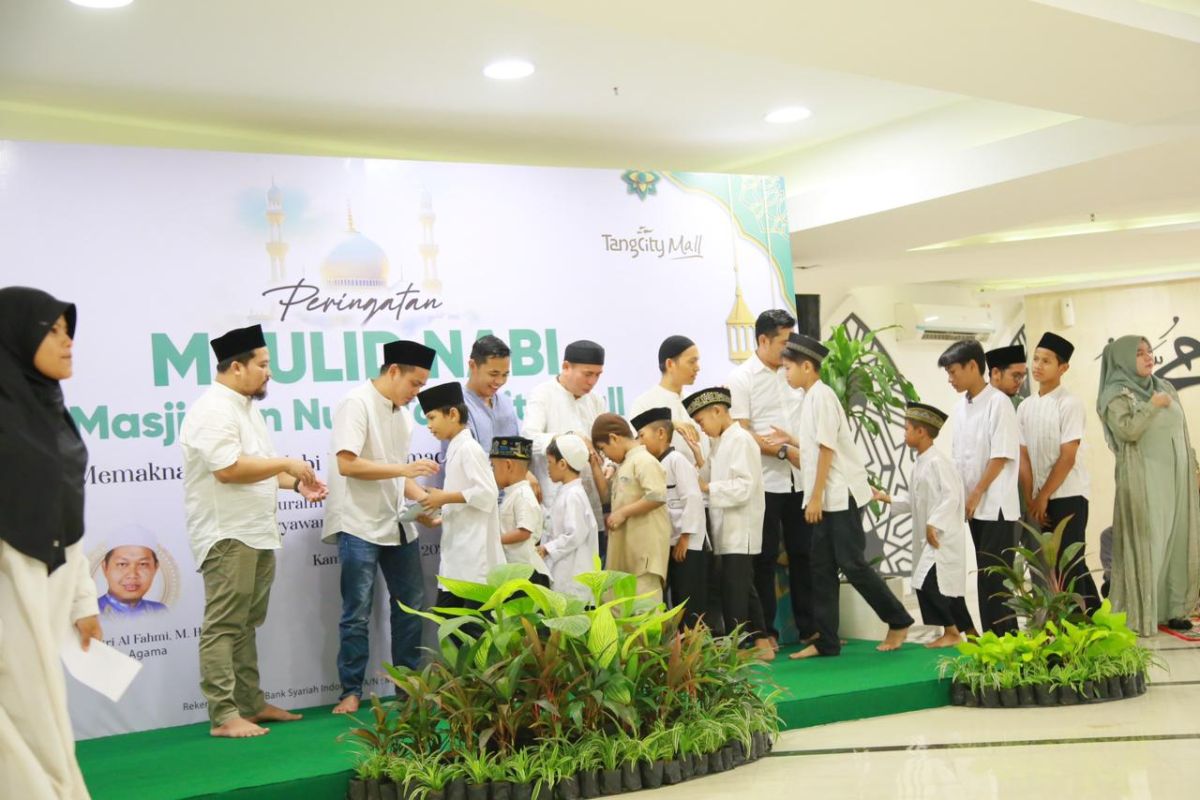 Peringati Maulid Nabi Muhammad SAW, Tangcity Mall gelar shalawatan