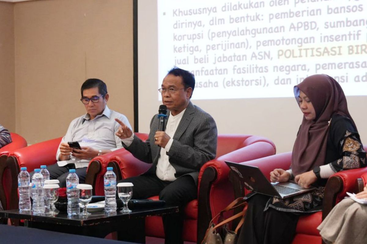 Pengamat: Petahana lakukan mutasi bisa dibatalkan pencalonannya 