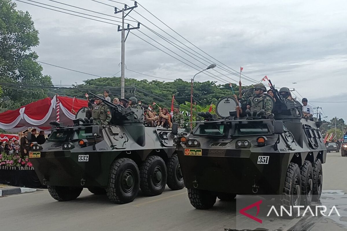 2.500 prajurit lakukan defile alutsista saat peringatan HUT TNI di Jayapura