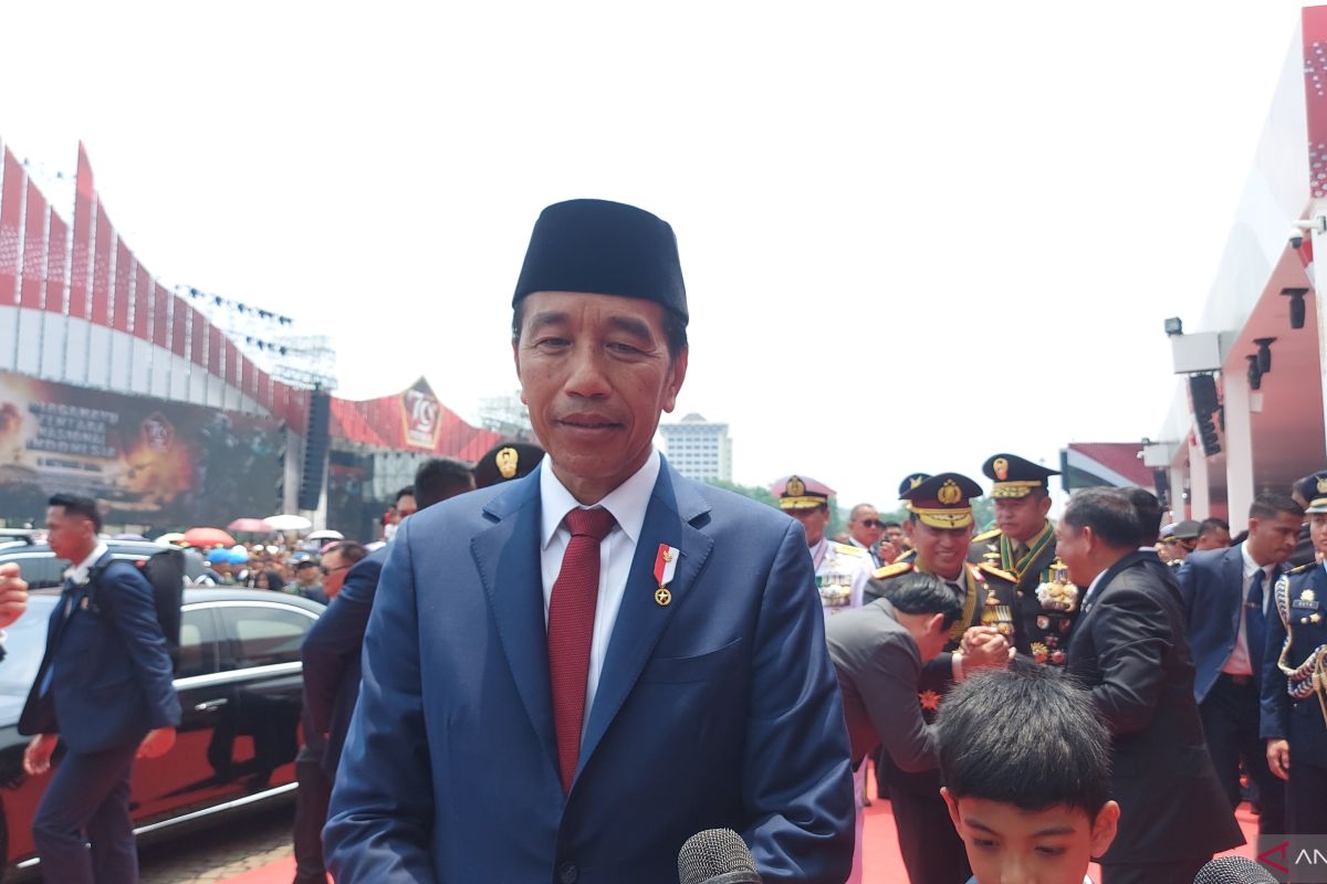 Jokowi sebut HUT Ke-79 TNI tunjukkan eratnya hubungan TNI dan masyarakat