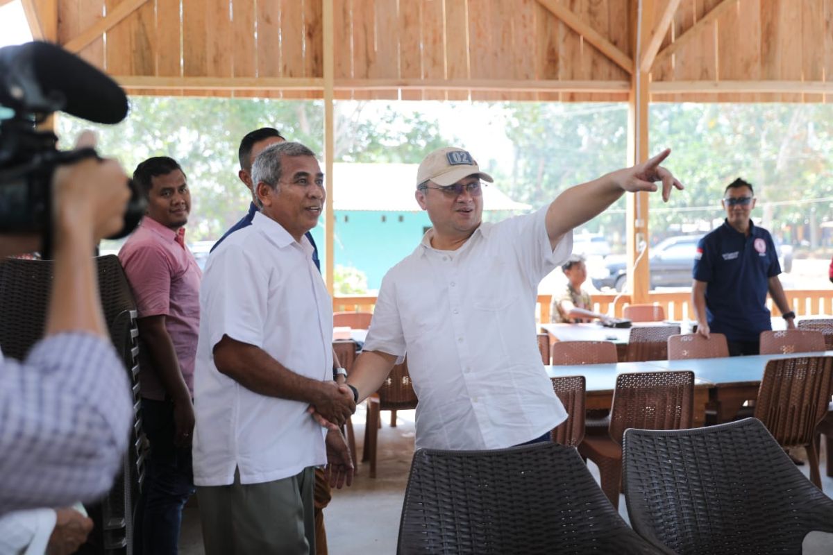 Erzaldi Rosman dari rakyat untuk Bangka Belitung