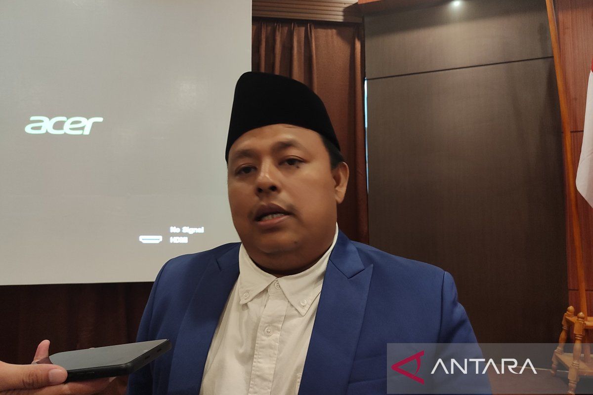 Bawaslu kaji dugaan pelanggaran calon walkot Bengkulu bagikan sembako