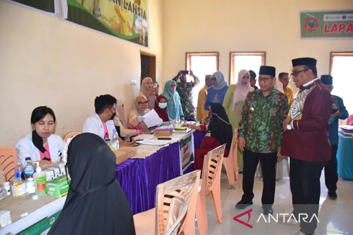 Pemkab Gorontalo buka dua layanan publik terintegrasi di Tibawa