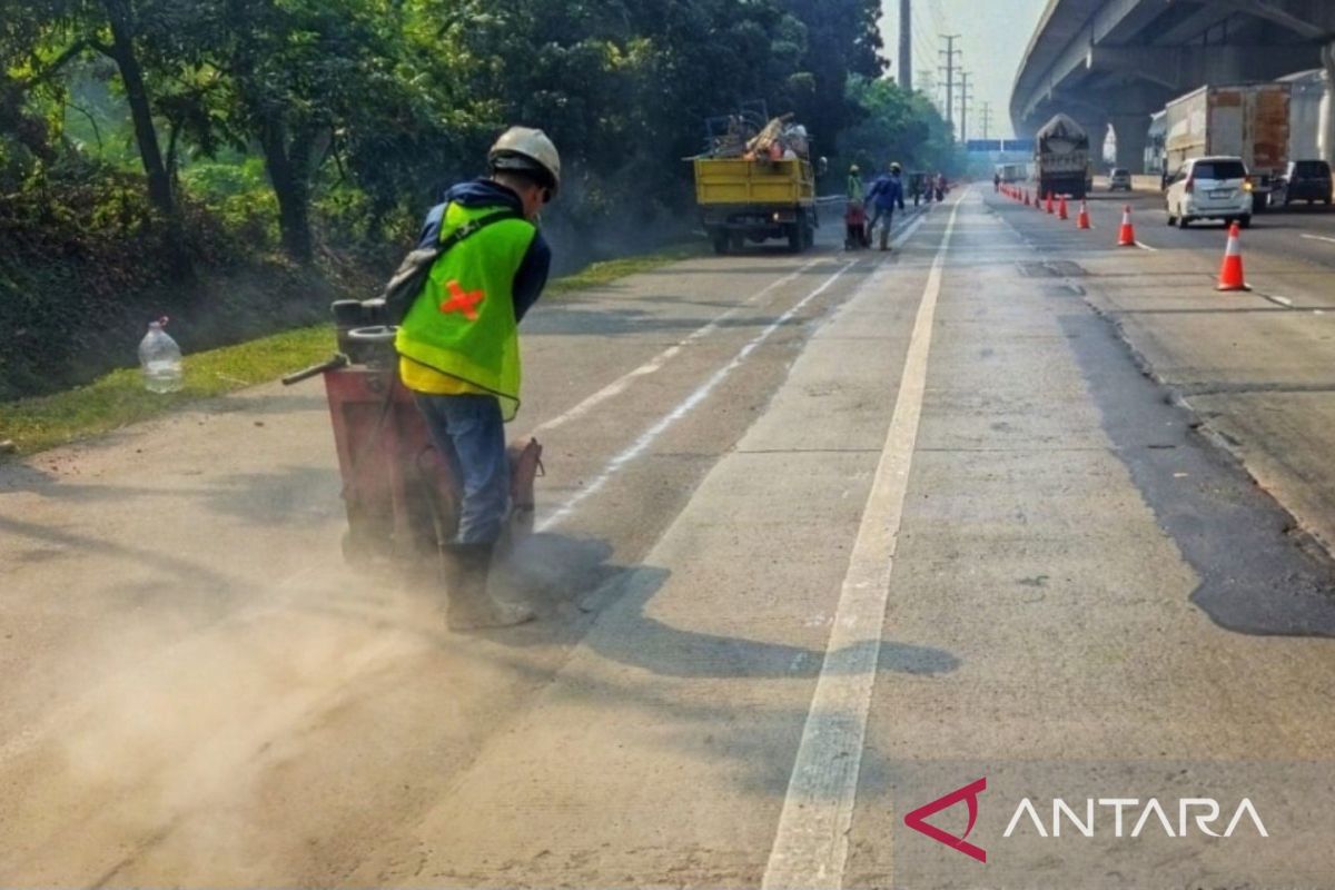 Jasamarga rekonstruksi di titik Km 26 Tol Japek arah Jakarta