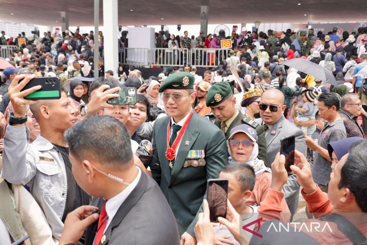 Menteri AHY hadiri Upacara Peringatan HUT TNI Ke-79 di Monas