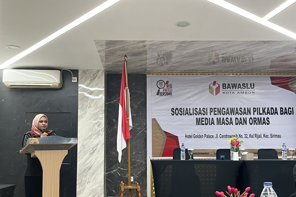 Bawaslu Ambon telusuri informasi dugaan pemberian kebutuhan pokok ke masyarakat Baguala