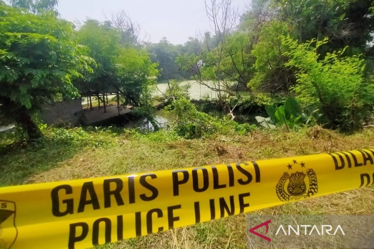 Polisi beserta tim gabungan kembali menyisir lokasi penangkaran buaya