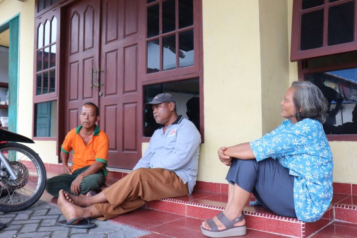 Tim KJFD Fisip Unri teliti penggunaan pupuk organik di kebun sawit transmigran Siak