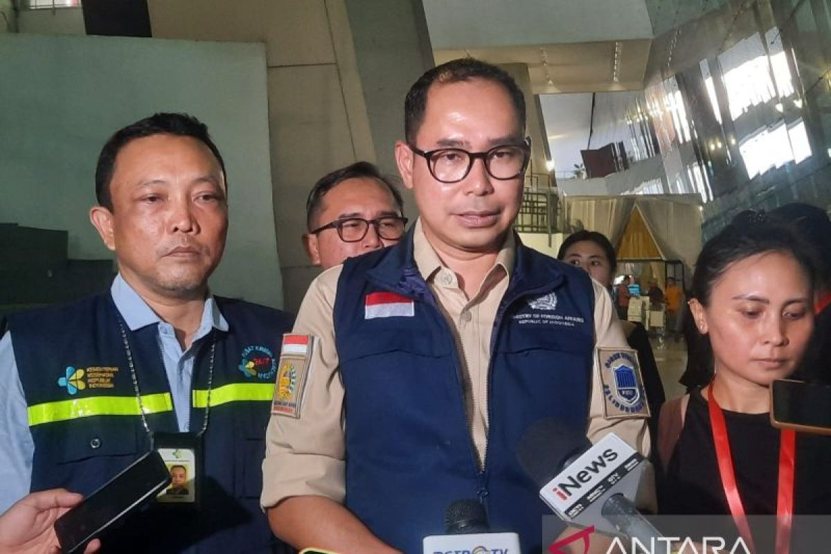 Govt confirms arrival of 40 Indonesians from Lebanon