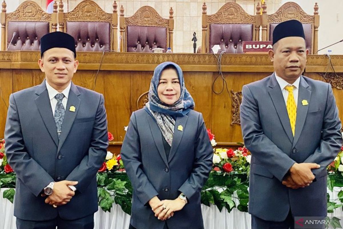 Siti Ramazan ditetapkan sebagai Ketua DPRK Aceh Barat definitif