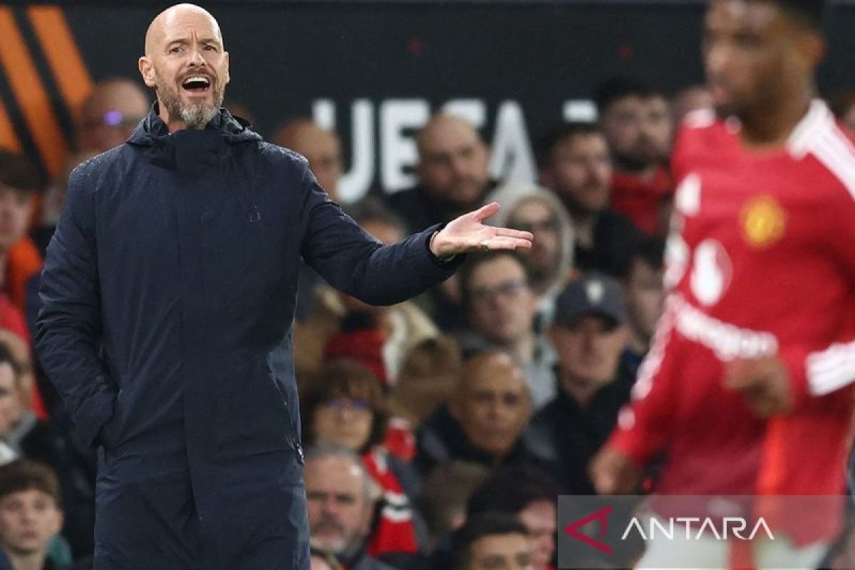 Ten Hag fokus hadapi Brentford di tengah  isu pemecatan