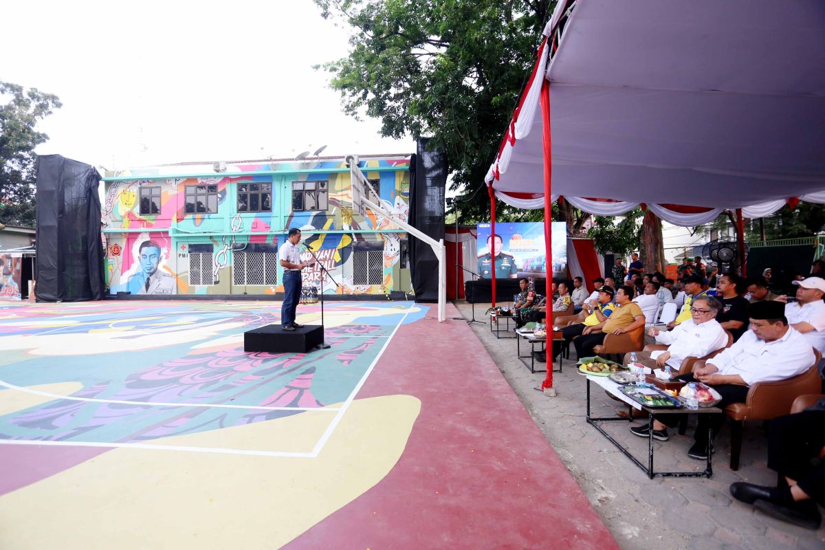 TNI apresiasi seniman Tangerang buat mural Jenderal Ahmad Yani