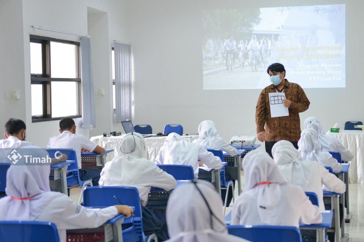 PT Timah latih 110 guru di Babel menulis karya ilmiah