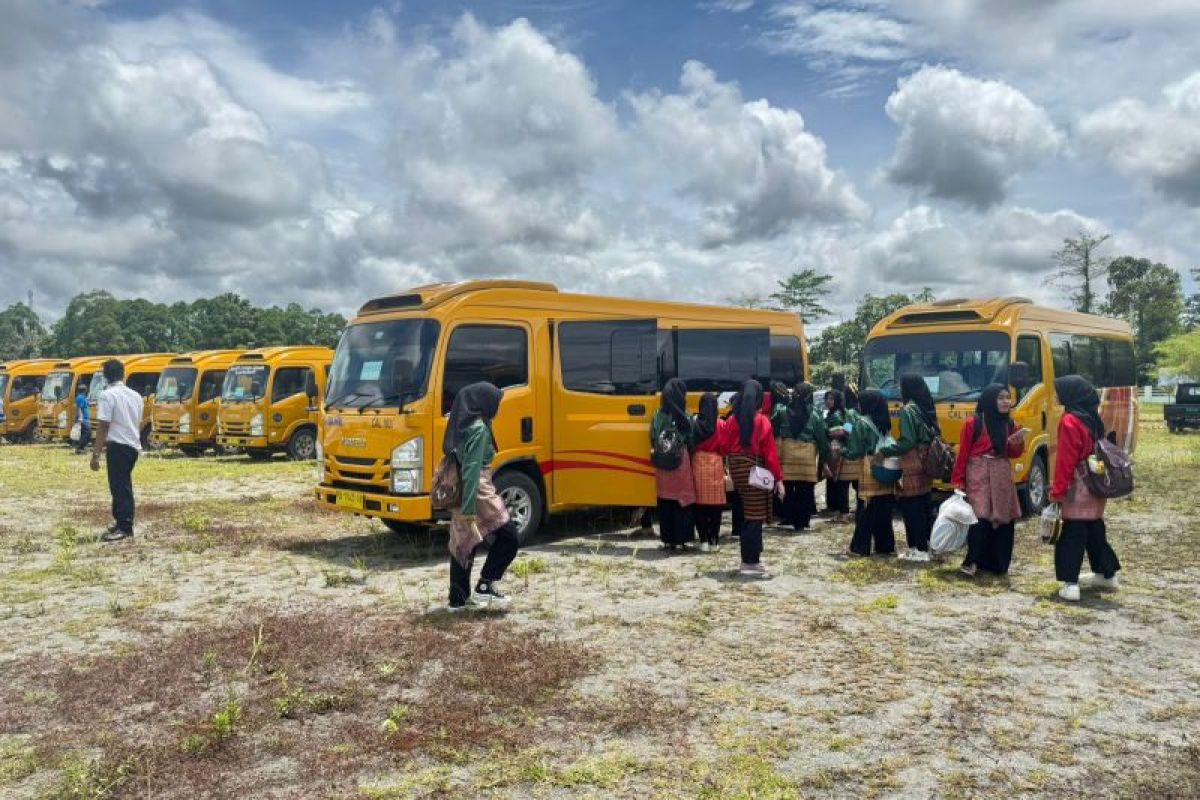 DAMRI Sukses Dukung Mobilisasi HUT Mimika ke-28 Tahun 2024