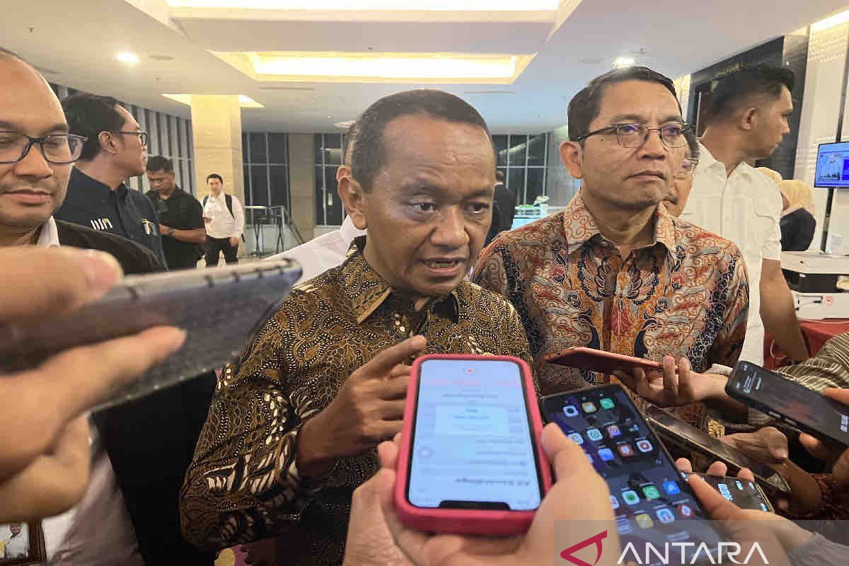 Menteri ESDM: Biodiesel B50 masih dalam kajian tim