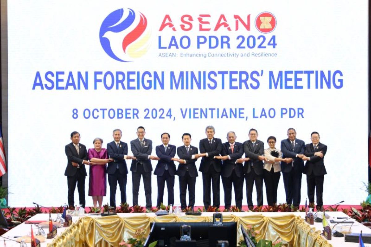 ASEAN FMM sampaikan tiga dokumen untuk KTT ASEAN ke-44