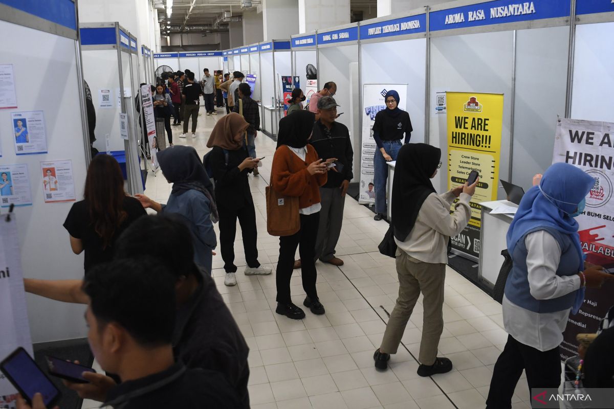 Kemnaker imbau masyarakat lebih waspada dengan penipuan lowongan kerja