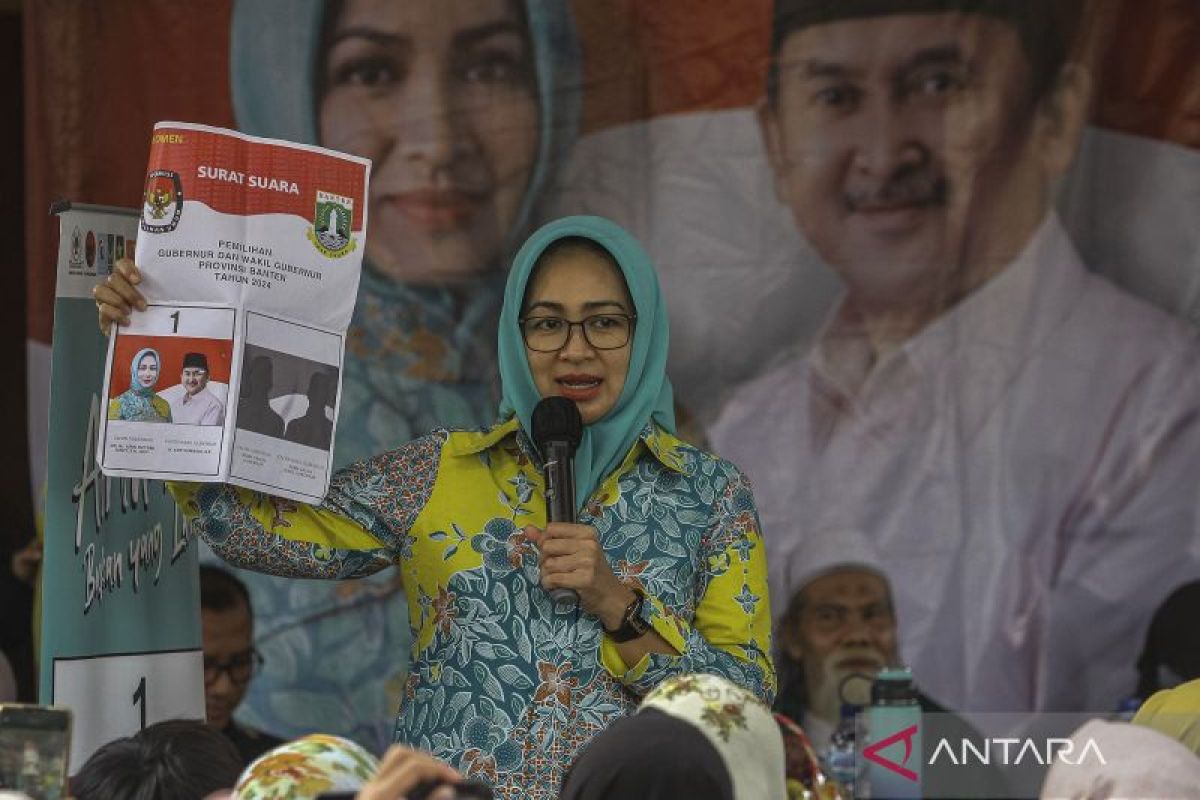 Dialog cagub Banten Airin dengan warga Kota Serang