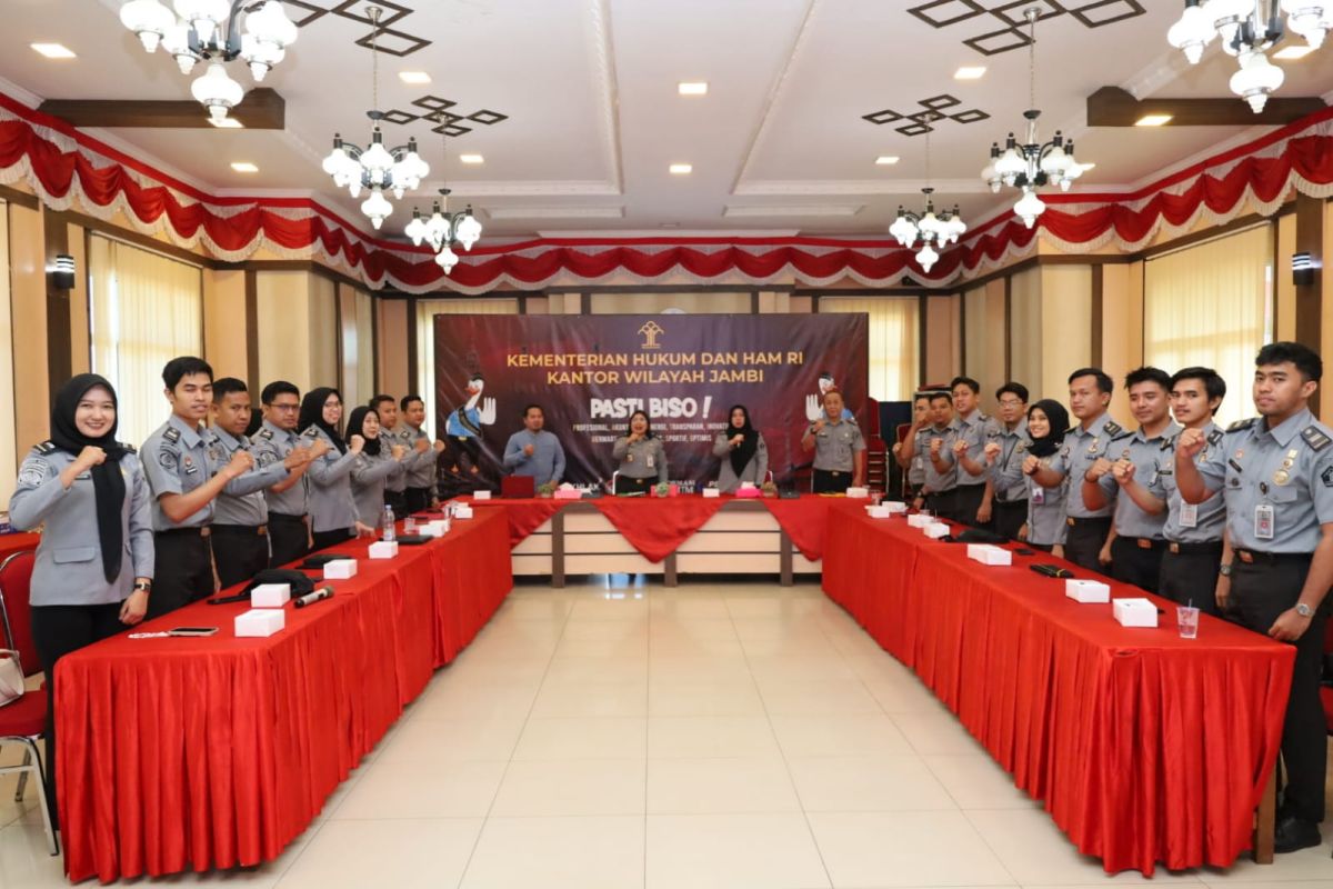 Kanwil Kemenkumham Jambi Adakan Rapat Presentasi Proposal Monitoring dan Evaluasi Peningkatan Kualitas Pelayanan Publik Berbasis SPKP dan SPAK