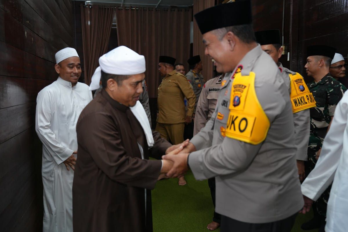 Kapolda Sumut minta Tuan Guru Besilam dukung pilkada damai