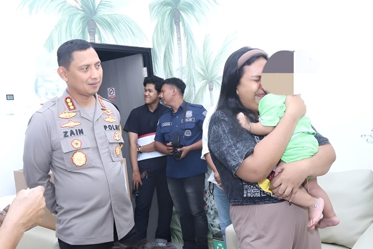 Ibu korban bayi dijual sampaikan terima kasih kepada Polri