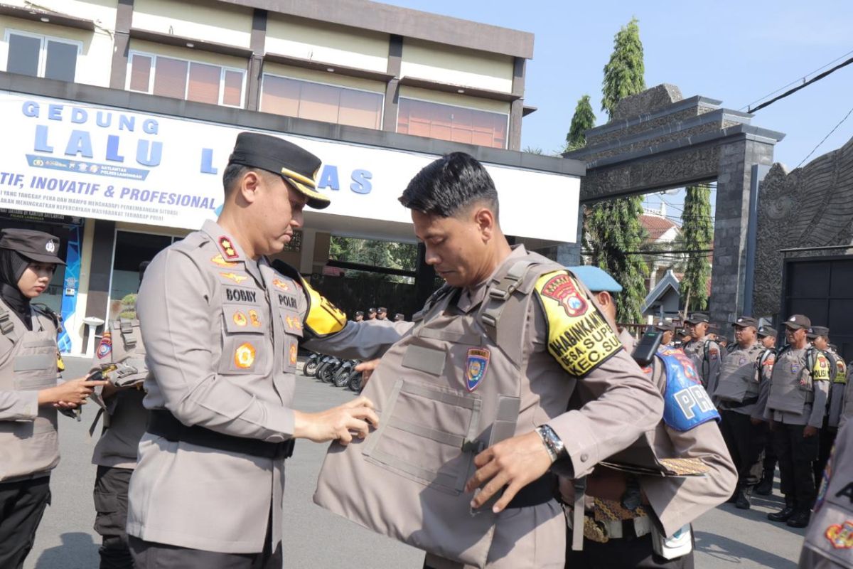 Kapolres Lamongan minta personel perkuat komunikasi selama tahapan pilkada