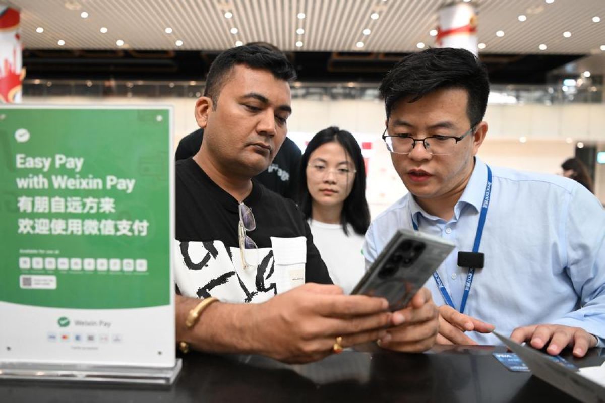 WeChat laporkan lonjakan pembayaran daring selama Hari Nasional China