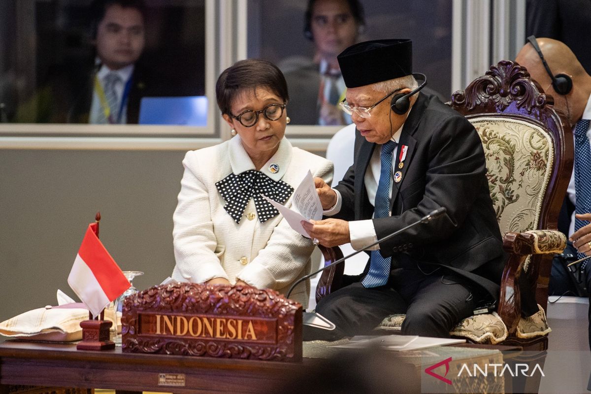 Indonesia remains committed to ASEAN amid new administration: FM