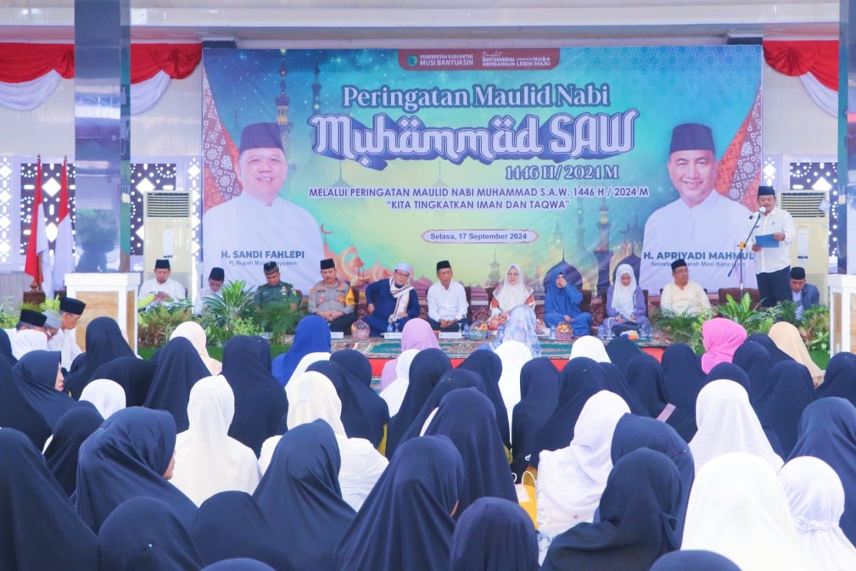 Sholawat nabi bergema di rumah dinas Bupati Muba