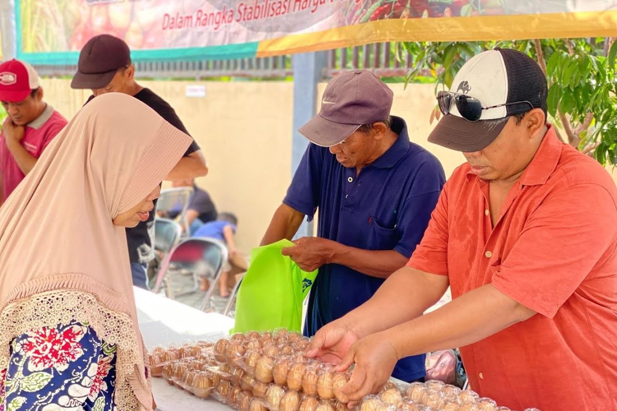 Pemkot Surabaya gelar gerakan pangan murah