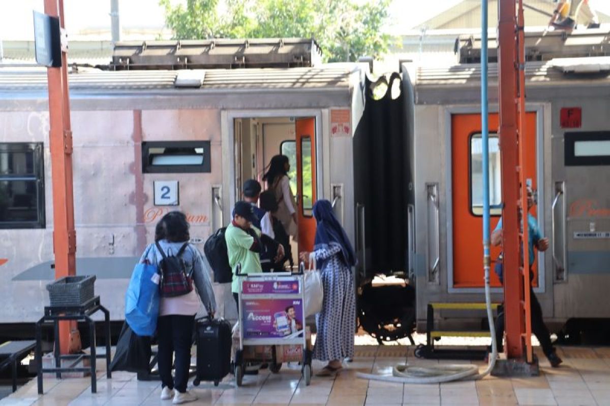 Daop 7 Madiun catat 3,3 juta penumpang gunakan kereta