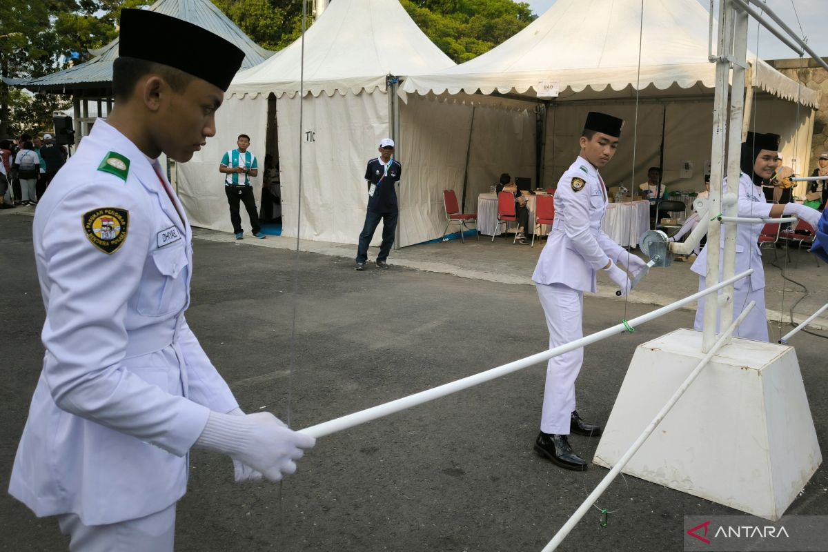 Paskibra UPP petik pelajaran pantang menyerah dari atlet Peparnas