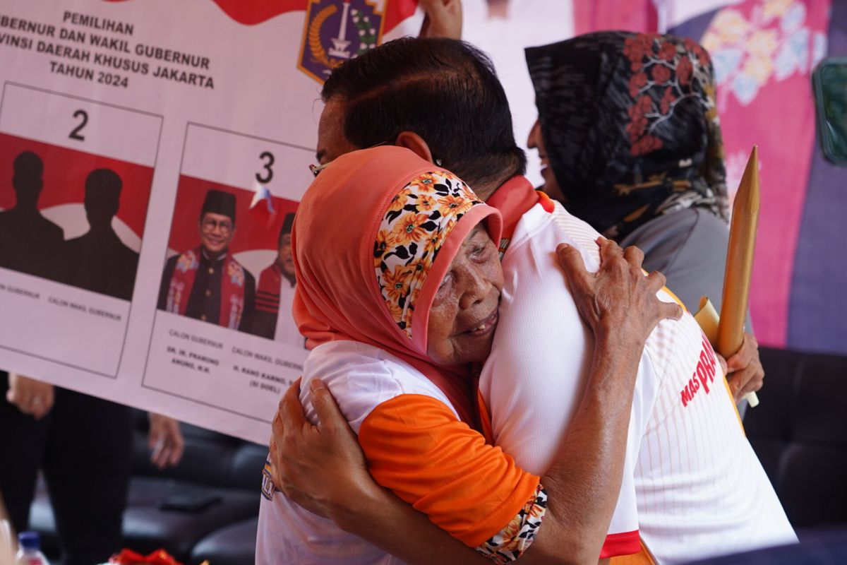 Pramono kaji pemberian insentif bagi kader posyandu demi kesejahteraan